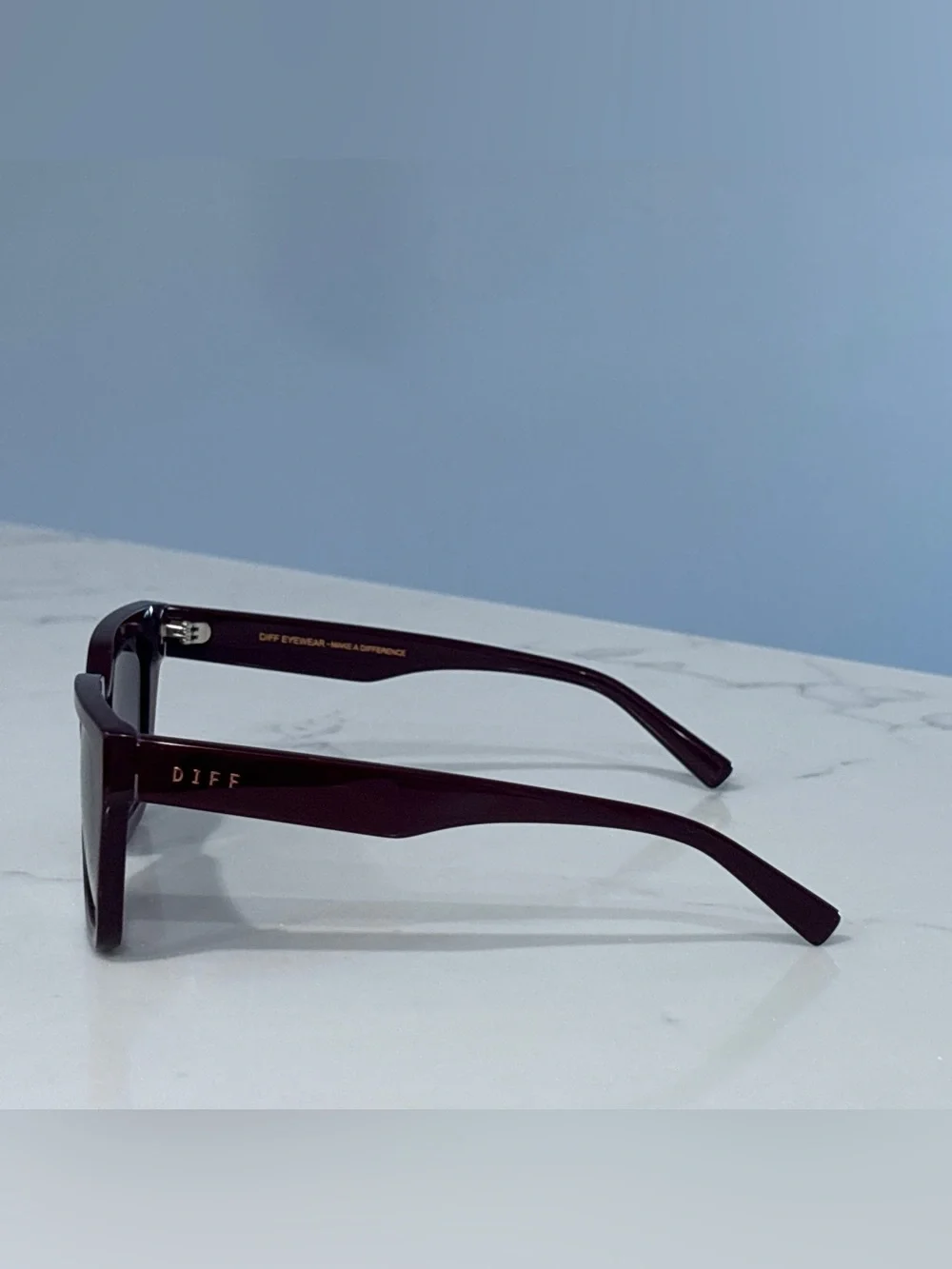 DIFF Eyewear Amara Square Sunglasses Burgundy Wine Gradient Lens